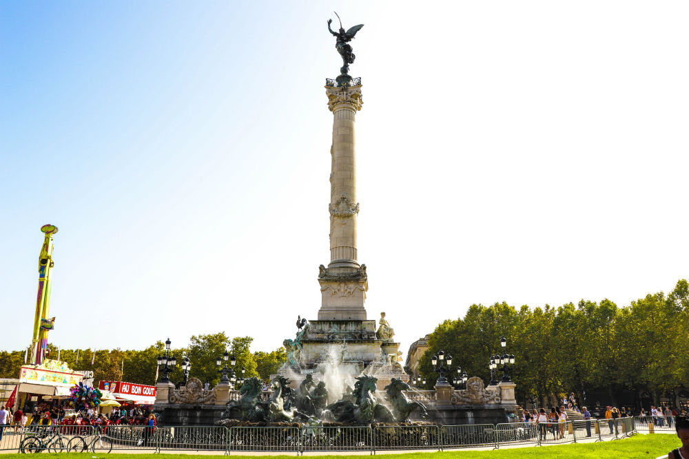 quoi faire à bordeaux gratuitement : monument aux girondins