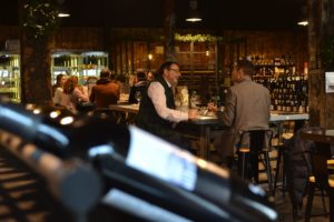 Mondowine restaurant bar à vin Bordeaux