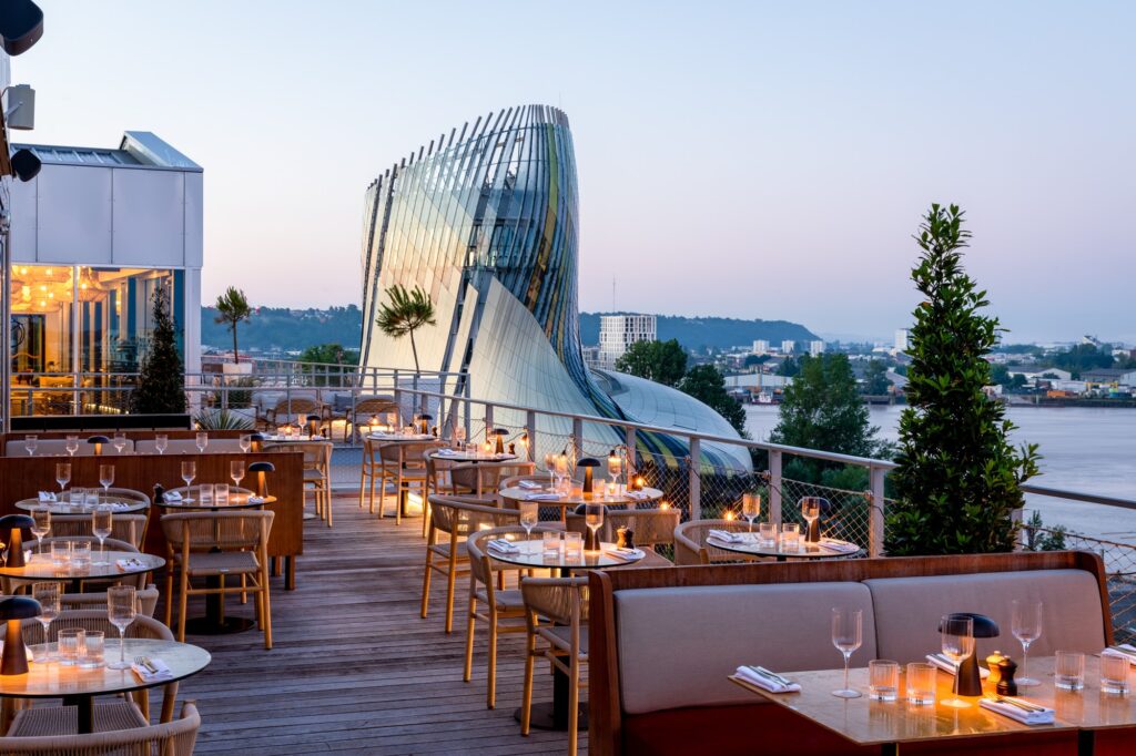 Rooftop Terrasse Bordeaux GINA