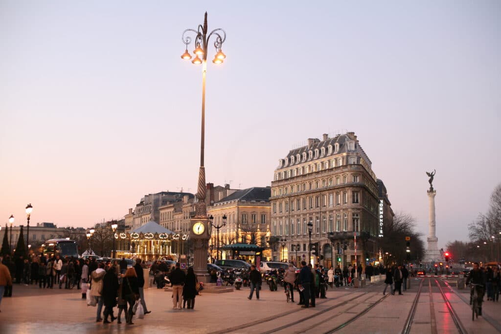 vide grenier bordeaux