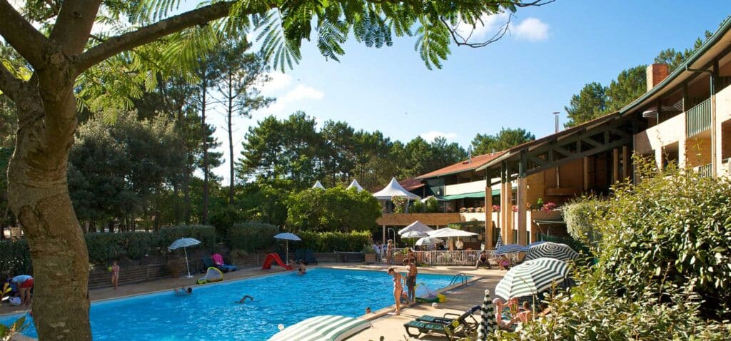 hôtel vital parc lacanau activités piscine séminaire team building 