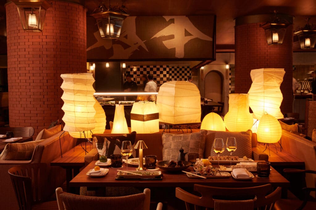 Décor restaurant japonais Morimoto Philippe Starck