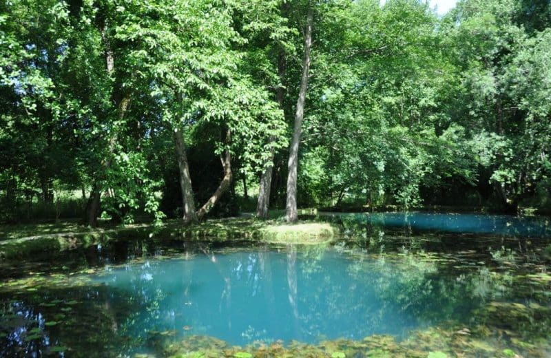 Les Fontaines bleues