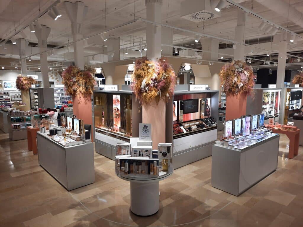 Espace Nouvelle Beauté Galeries Lafayette Bordeaux