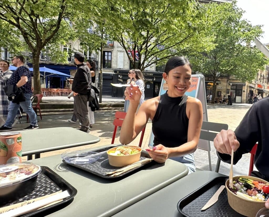 Pokké bordeaux terrasse 1