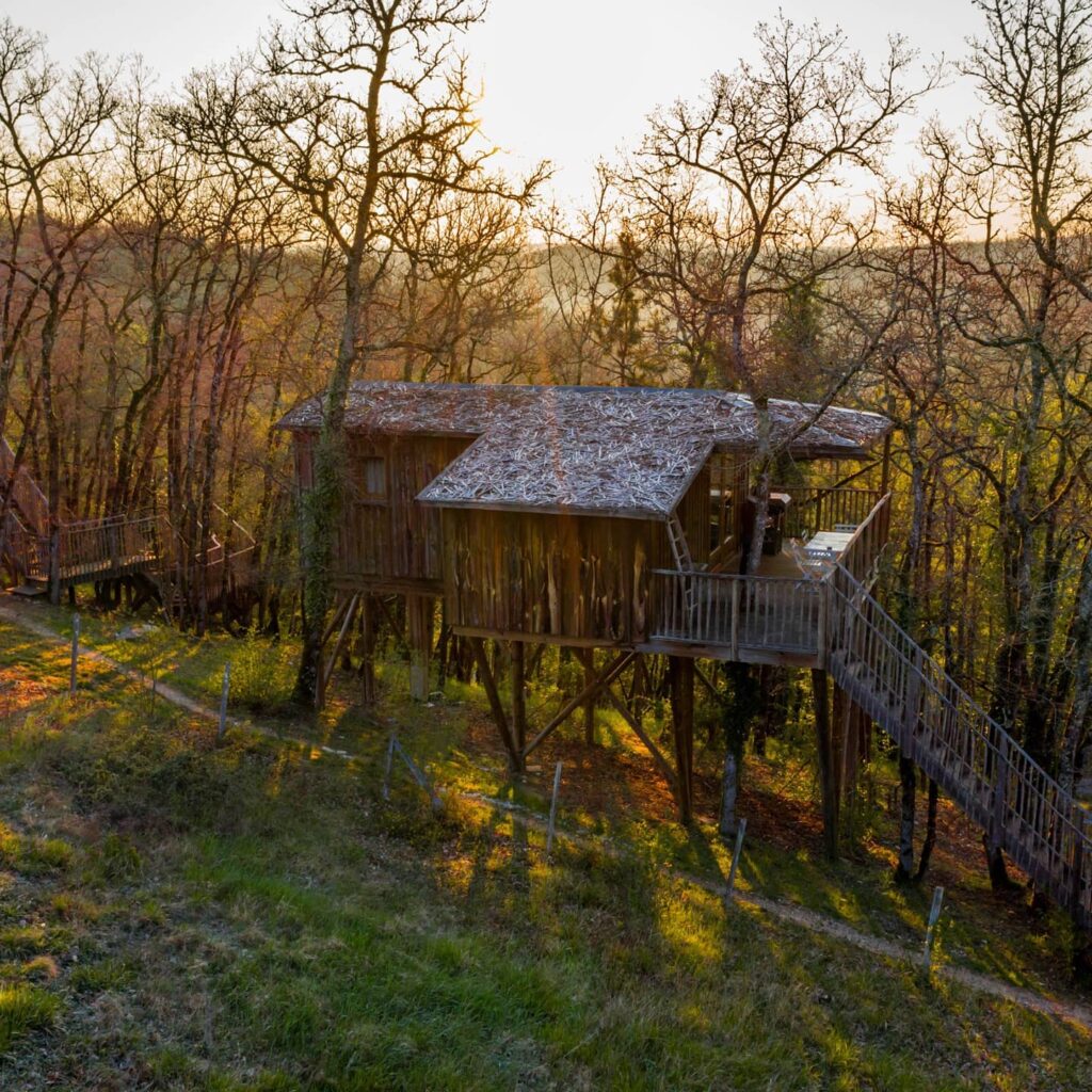 Les cabanes dans les arbres du Domaine Périgord Vacances