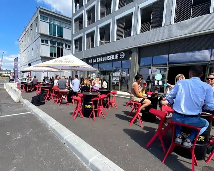 Terrasse au soleil Bordeaux Cervoiserie