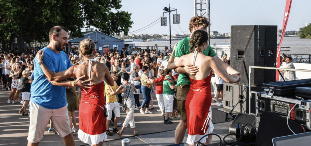 Dansons sur les Quais bordeaux