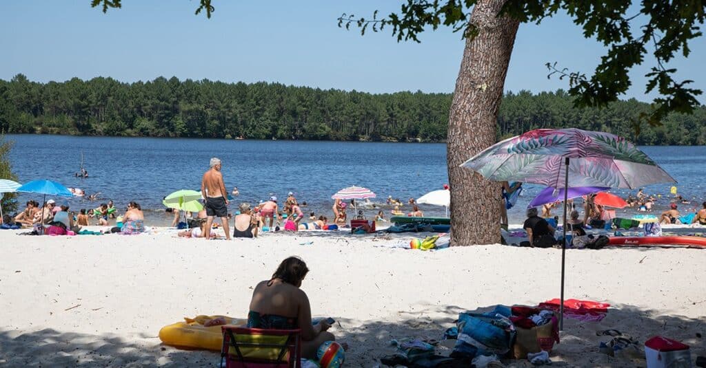 Domaine des lacs d'Hostens et loisirs nautique