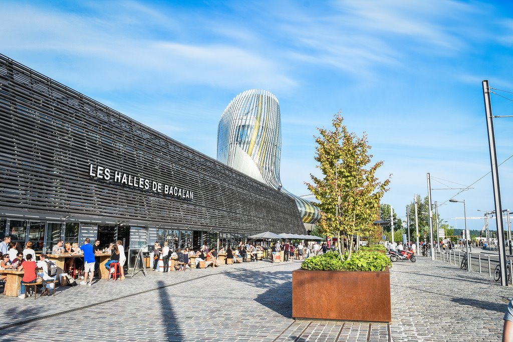 Marché nocturne des créateurs à Bordeaux