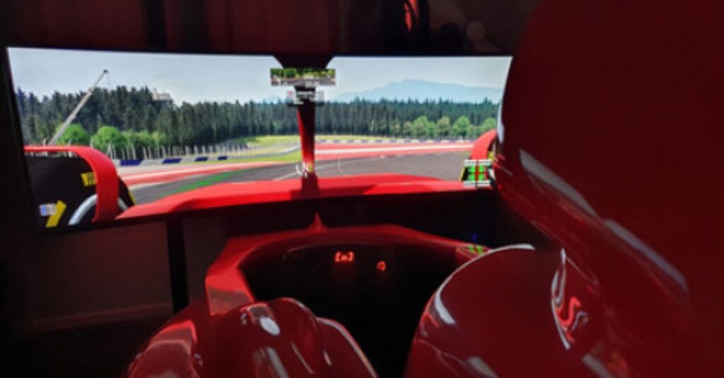 Activités insolites à Bordeaux : un simulateur de course à Bordeaux de Formule 1