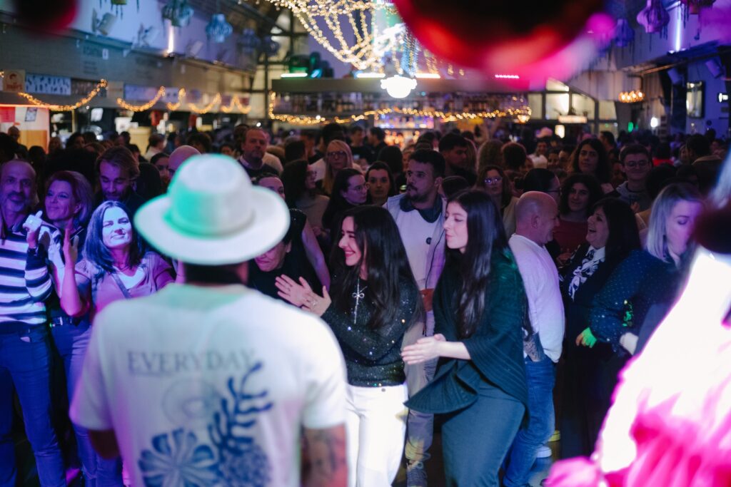 Soirée à Bordeaux, quai de Paludate