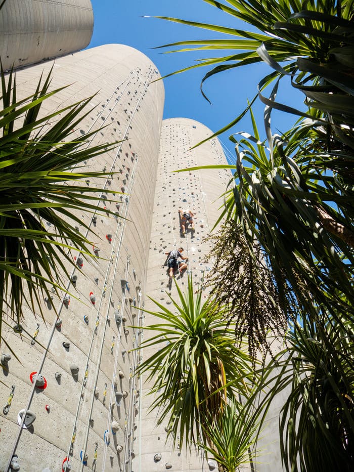 Salle d'escalade à ciel ouvert à Bordeaux