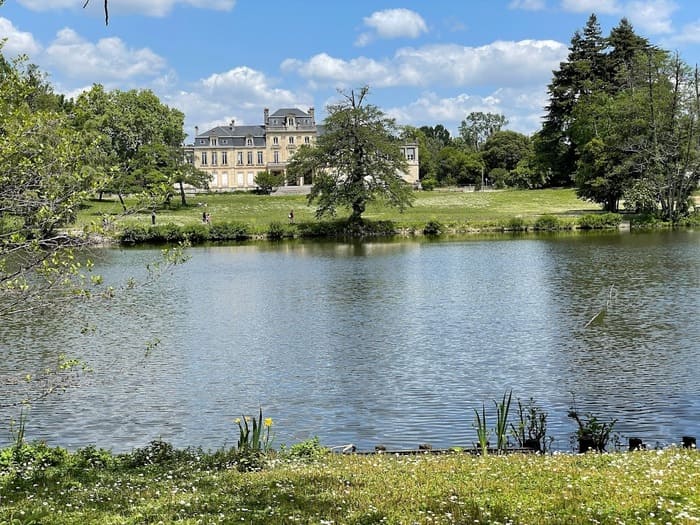 Les parcs à Bordeaux, promenade en famille, nature
