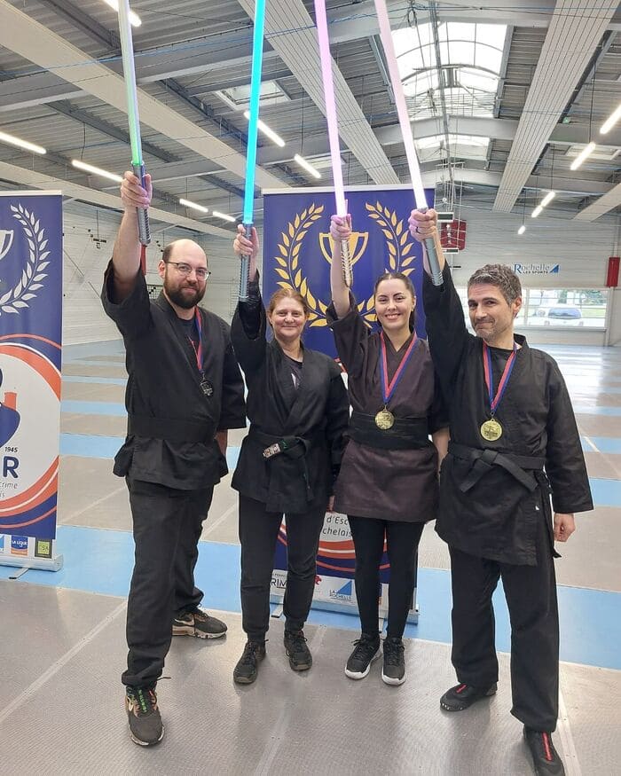 L'académie sabre laser de Pessac, une activité originale