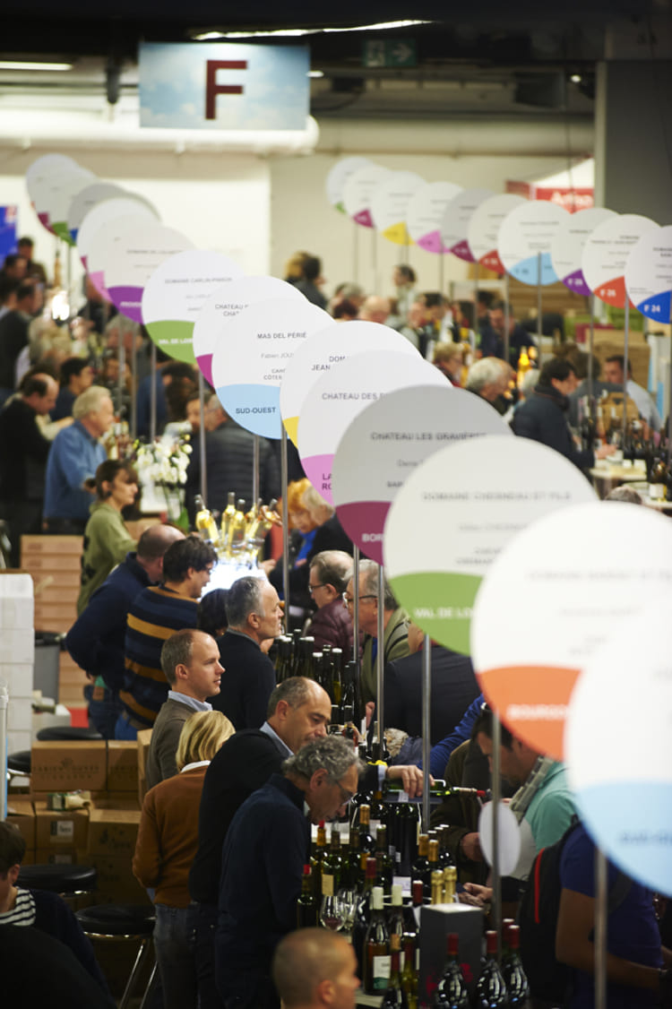 Un salon dédié au vin à bordeaux Lac