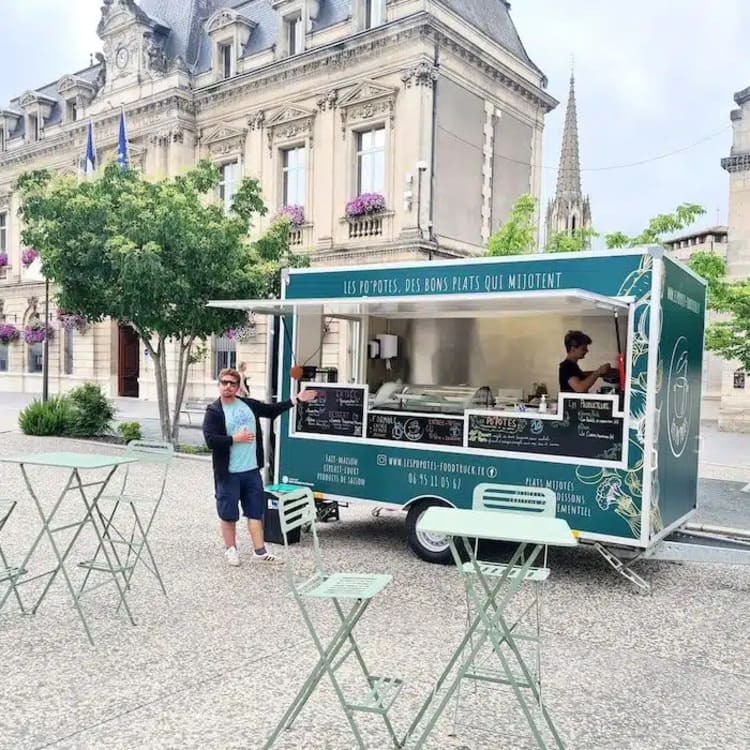 Le Cloître des Cordeliers sort le grand jeu cet été à Saint-Émilion 2 Foodtruck