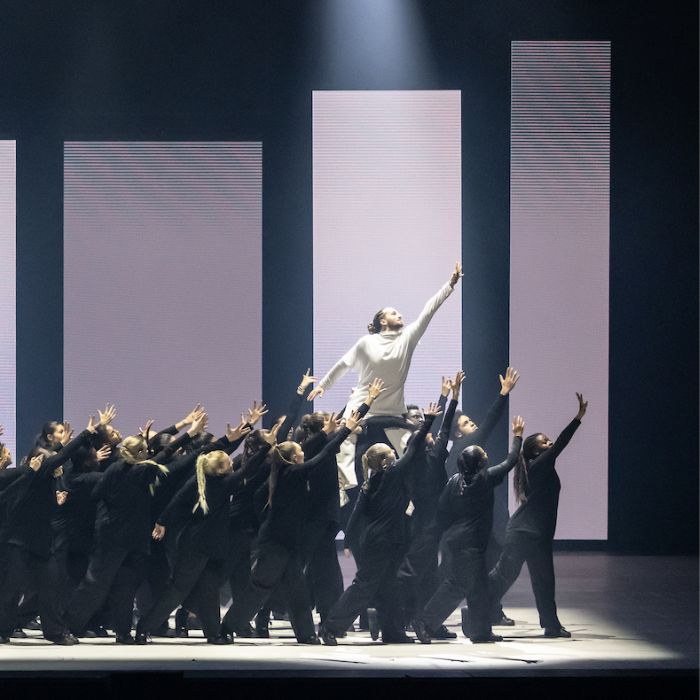 Mega Unity enflamme le Théâtre Femina avec un spectacle de danse à Bordeaux 2 Mega-Unity-Théâtre-Femina-spectacle-de-danse