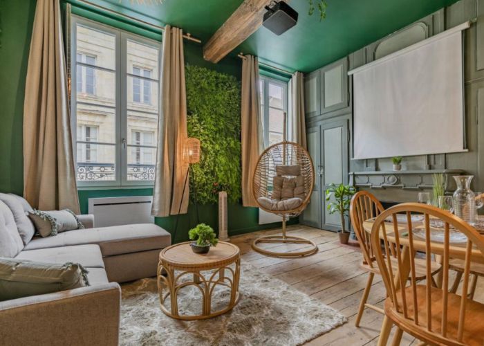 Deux Airbnb insolites à découvrir au cœur de Libourne, près de Bordeaux 2 Deux Airbnb insolites à découvrir au cœur de Libourne, près de Bordeaux