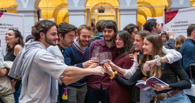 Les Primeurs 2025 : Goûtez les grands crus avant tout le monde 1 Grande Dégustation Primeurs 2025