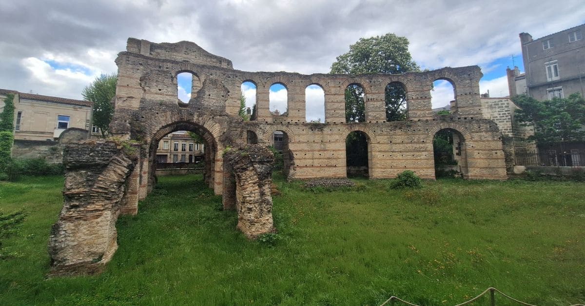 Le Palais Gallien : Plongée au cœur des ruines romaines de Bordeaux