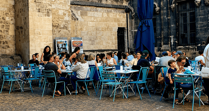 Actu : Découvrez le plus historique et ancien restaurant grec de Bordeaux