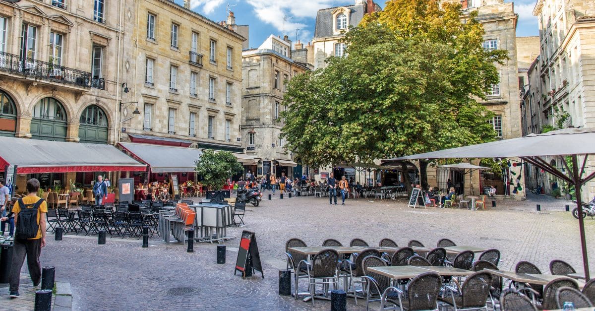 Top 10 des terrasses au soleil à Bordeaux après 17h