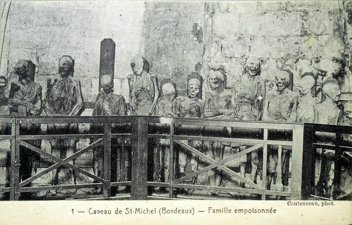 Le mystère des momies de Saint-Michel
