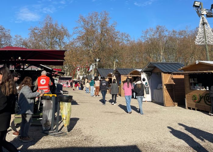 Marché de Noël Bordeaux 2026 : dates, horaires et programme place des Quinconces